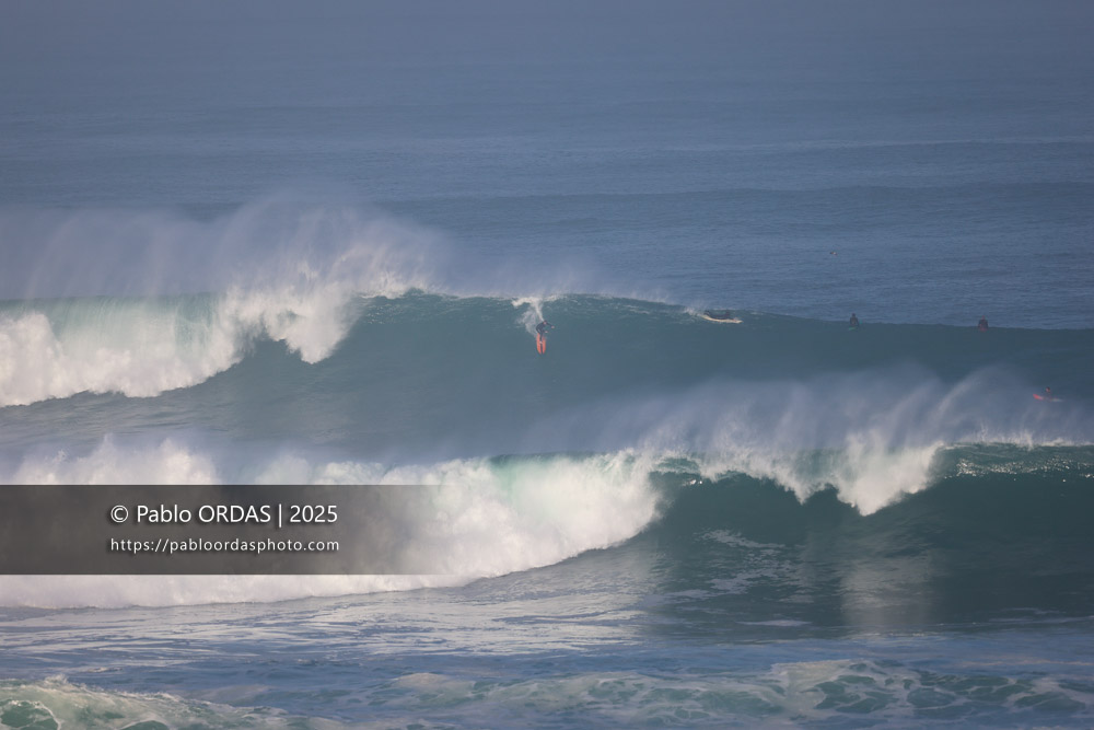 Lucas Espil, pendant la session du 13 décembre 2025 à Guéthary, France (Photo Pablo ORDAS)