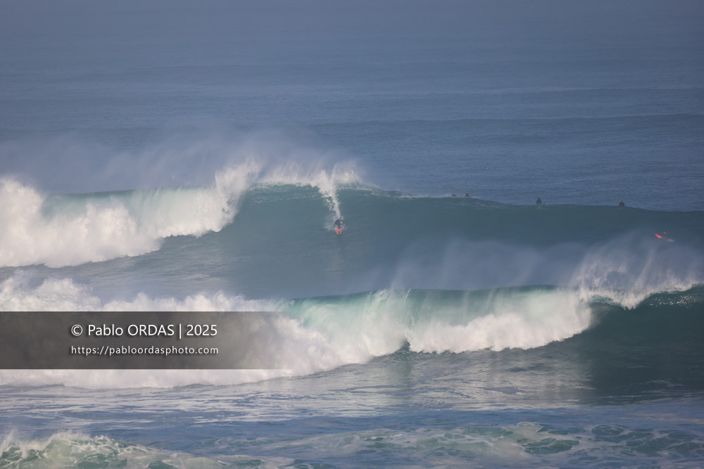 Lucas Espil, pendant la session du 13 décembre 2025 à Guéthary, France (Photo Pablo ORDAS)