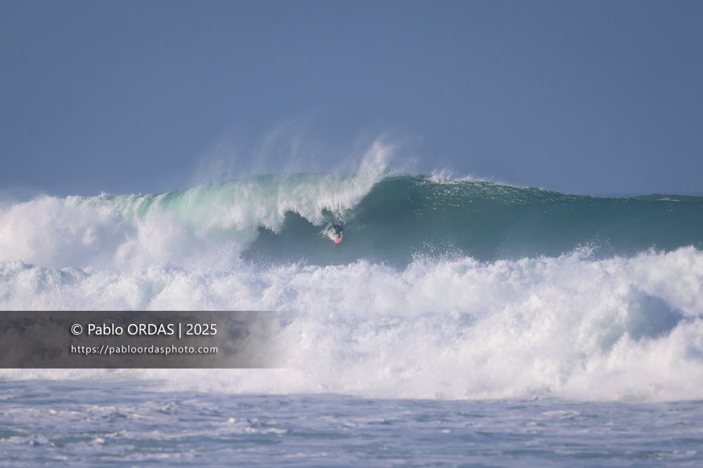 Tom Voragen, pendant la session du 13 décembre 2025 à Guéthary, France (Photo Pablo ORDAS)