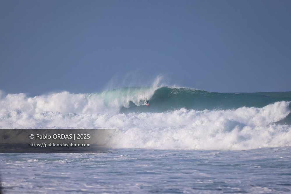 Tom Voragen, pendant la session du 13 décembre 2025 à Guéthary, France (Photo Pablo ORDAS)