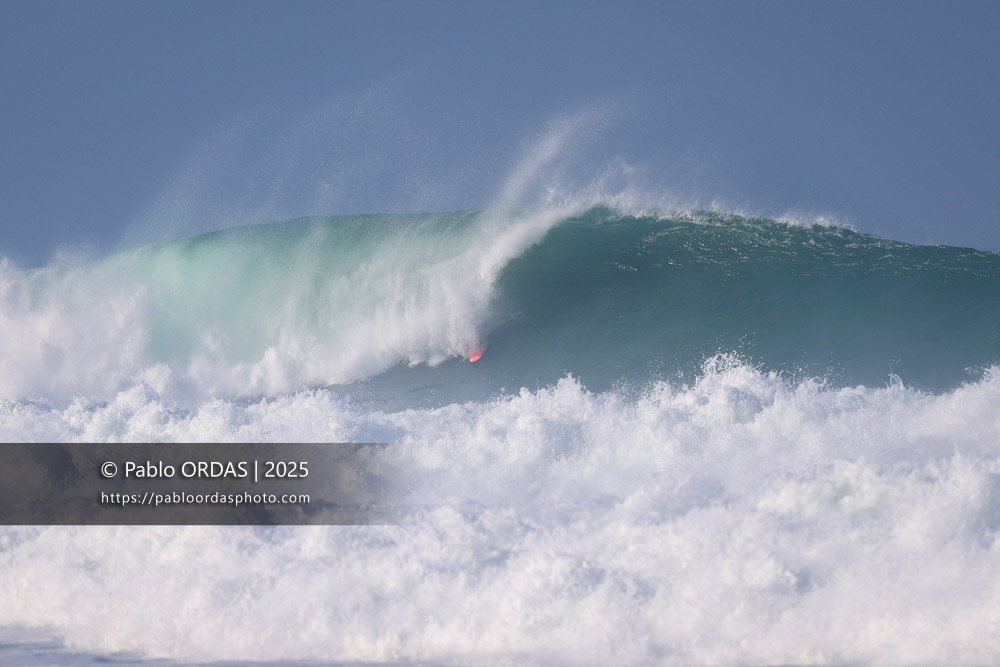 Tom Voragen, pendant la session du 13 décembre 2025 à Guéthary, France (Photo Pablo ORDAS)