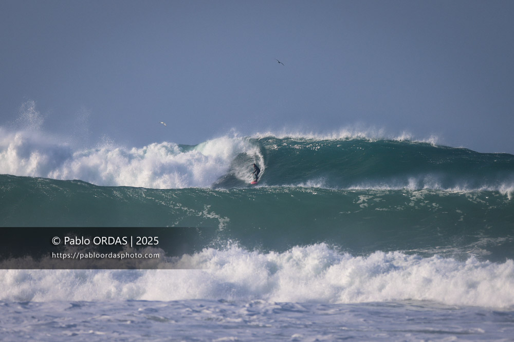 Tom Voragen, pendant la session du 13 décembre 2025 à Guéthary, France (Photo Pablo ORDAS)