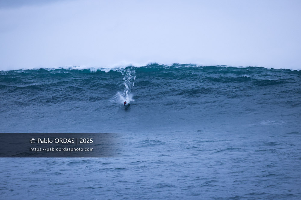 Raoul Torre, pendant la session du 19 décembre 2025 à Belharra, France (Photo Pablo ORDAS)