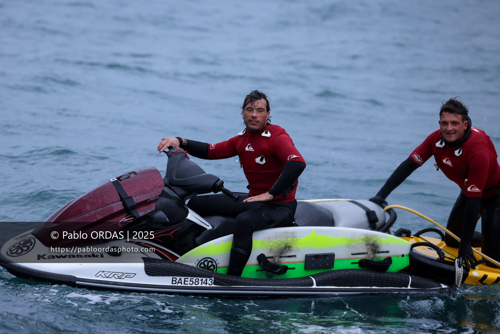 Andony Abaigar, Raoul Torre, pendant la session du 19 décembre 2025 à Belharra, France (Photo Pablo ORDAS)