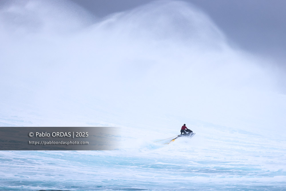 Raoul Torre, pendant la session du 19 décembre 2025 à Belharra, France (Photo Pablo ORDAS)