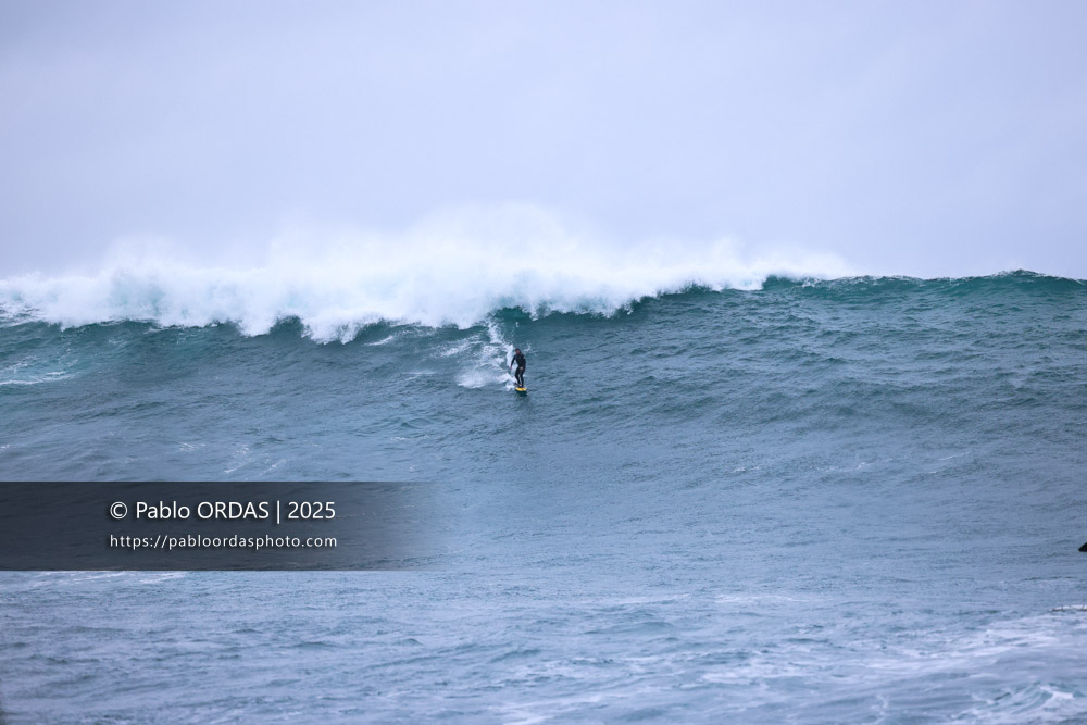 Stéphane Iralour, pendant la session du 19 décembre 2025 à Belharra, France (Photo Pablo ORDAS)