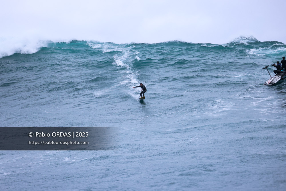 Stéphane Iralour, pendant la session du 19 décembre 2025 à Belharra, France (Photo Pablo ORDAS)