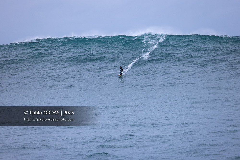 Stéphane Iralour, pendant la session du 19 décembre 2025 à Belharra, France (Photo Pablo ORDAS)