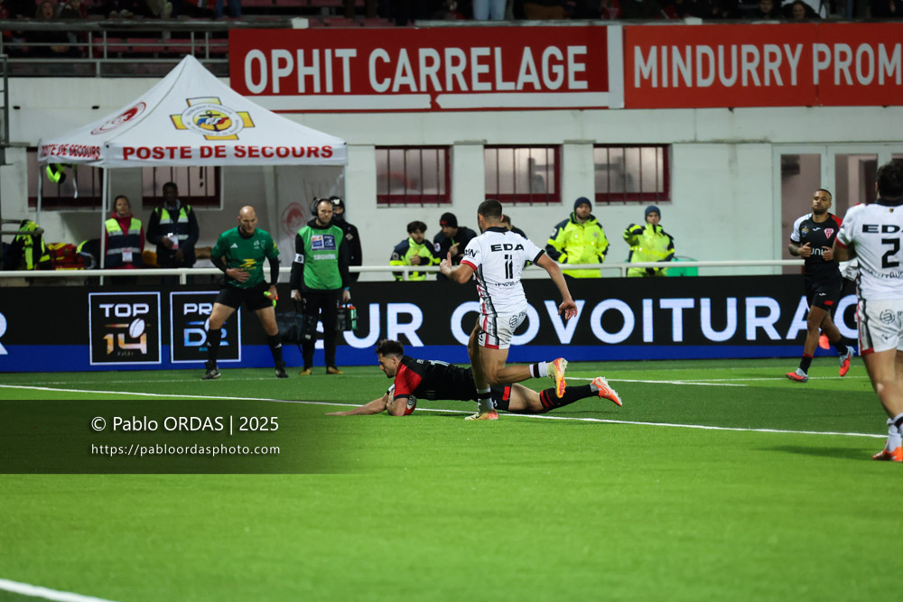 Enzo Selponi, lors du match de Pro D2 entre le Biarritz olympique et Oyonnax, le 19 décembre 2025 au stade Aguiléra de Biarritz, France (Photo Pablo ORDAS)