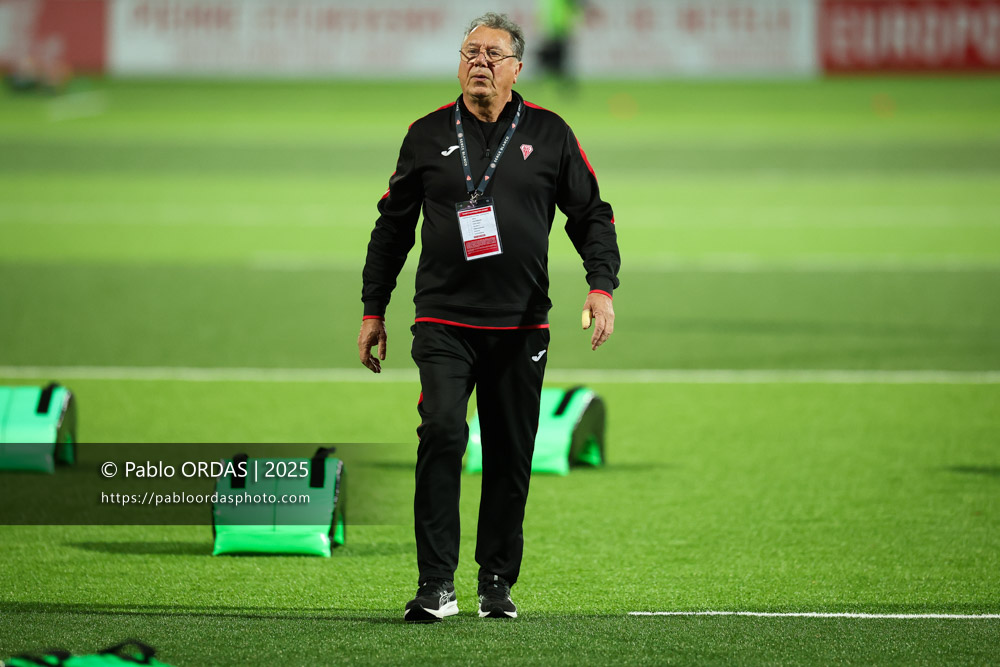 Christian Floch, lors du match de Pro D2 entre le Biarritz olympique et Valence Romans, le 5 décembre 2025 au stade Aguiléra de Biarritz, France (Photo Pablo ORDAS)
