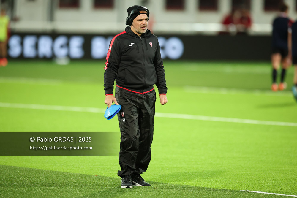 Sébastien Buada, lors du match de Pro D2 entre le Biarritz olympique et Valence Romans, le 5 décembre 2025 au stade Aguiléra de Biarritz, France (Photo Pablo ORDAS)