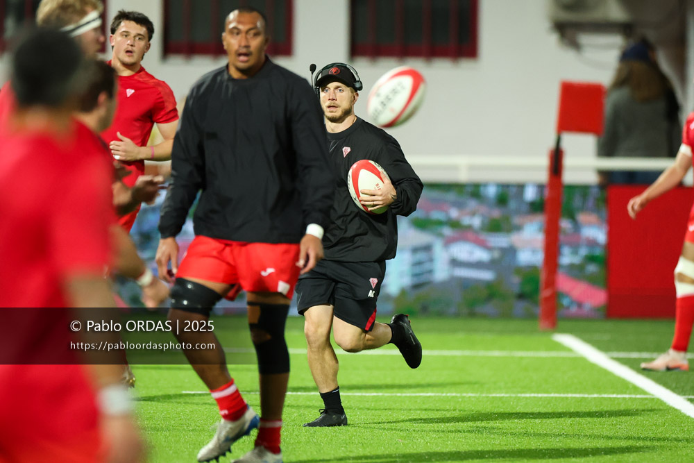 Antoine Cazot, lors du match de Pro D2 entre le Biarritz olympique et Valence Romans, le 5 décembre 2025 au stade Aguiléra de Biarritz, France (Photo Pablo ORDAS)