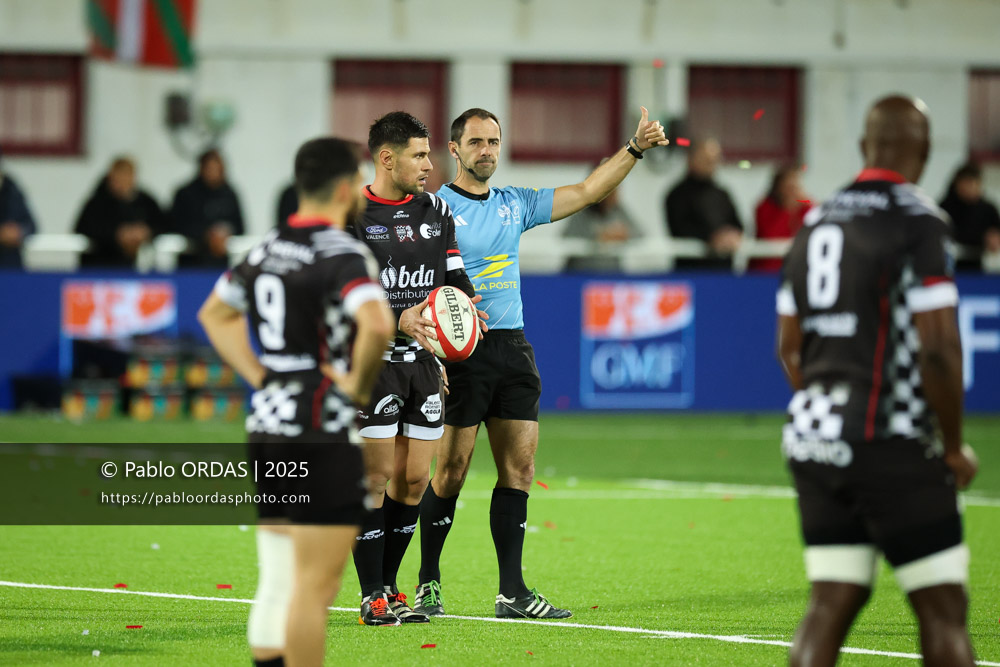 Lucas Méret, lors du match de Pro D2 entre le Biarritz olympique et Valence Romans, le 5 décembre 2025 au stade Aguiléra de Biarritz, France (Photo Pablo ORDAS)