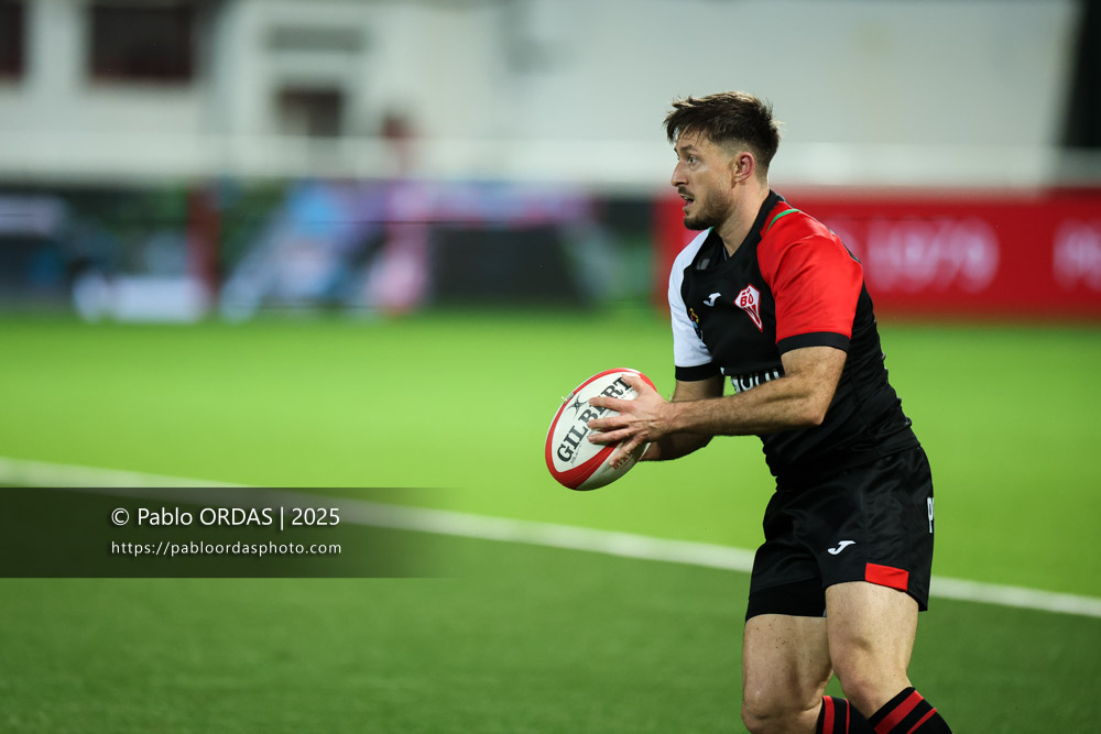 Enzo Selponi, lors du match de Pro D2 entre le Biarritz olympique et Oyonnax, le 19 décembre 2025 au stade Aguiléra de Biarritz, France (Photo Pablo ORDAS)