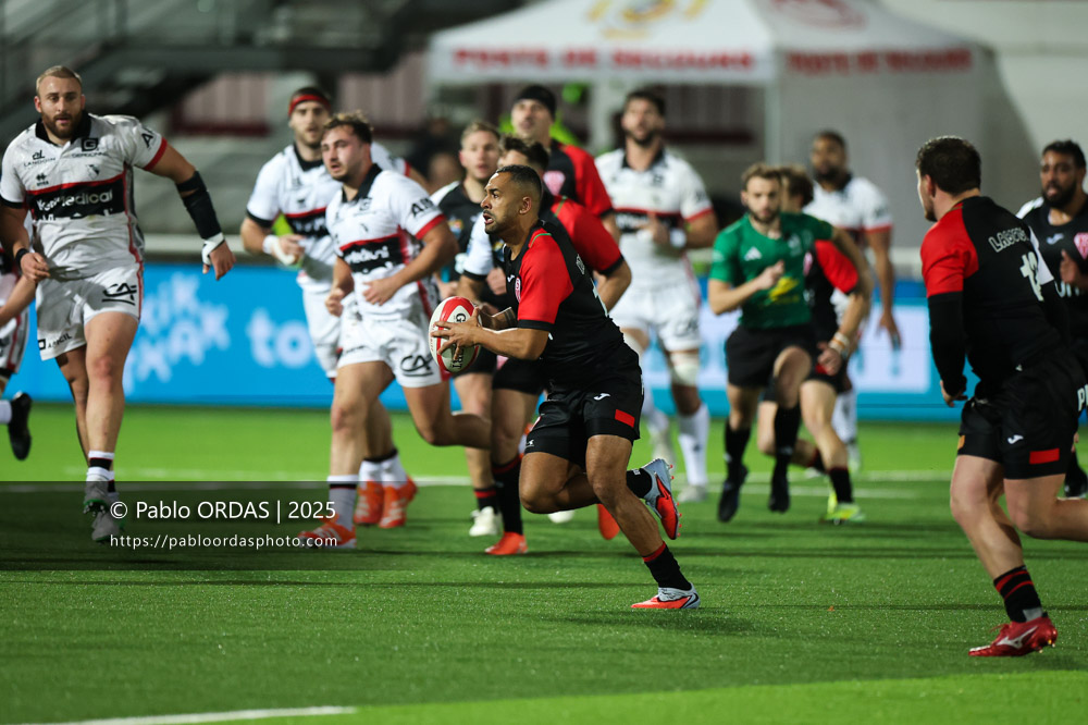 Zach Kibirige, lors du match de Pro D2 entre le Biarritz olympique et Oyonnax, le 19 décembre 2025 au stade Aguiléra de Biarritz, France (Photo Pablo ORDAS)