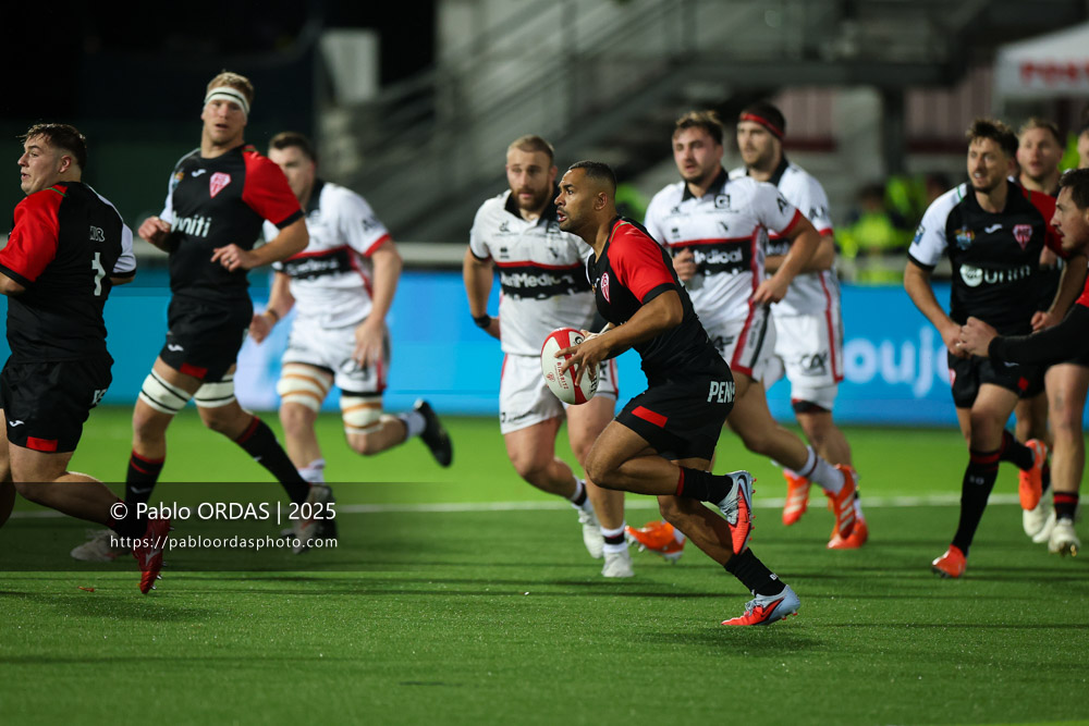 Zach Kibirige, lors du match de Pro D2 entre le Biarritz olympique et Oyonnax, le 19 décembre 2025 au stade Aguiléra de Biarritz, France (Photo Pablo ORDAS)