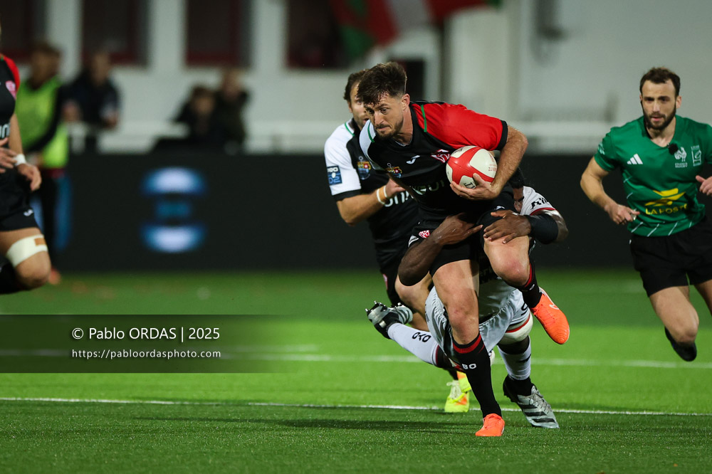 Enzo Selponi, lors du match de Pro D2 entre le Biarritz olympique et Oyonnax, le 19 décembre 2025 au stade Aguiléra de Biarritz, France (Photo Pablo ORDAS)