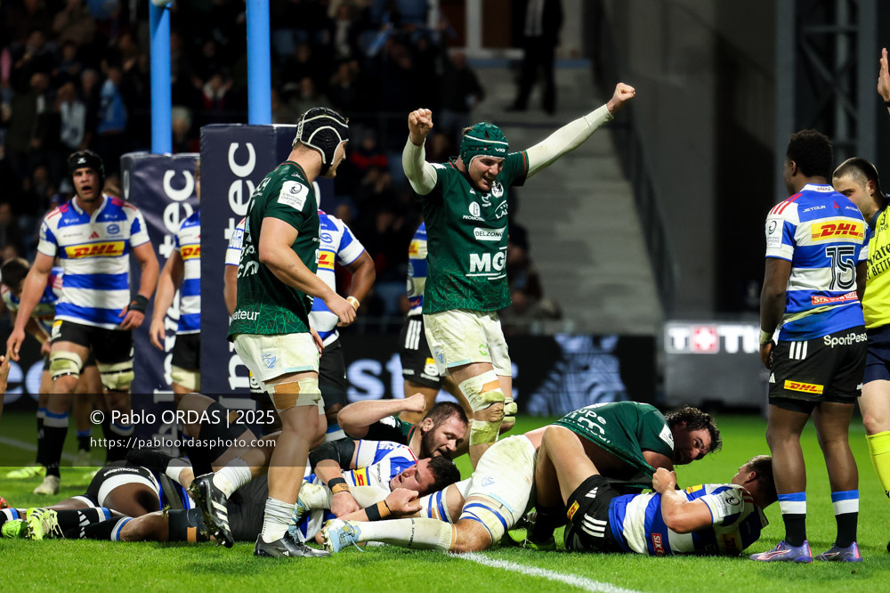 Arthur Iturria, Lucas Paulos, lors du match de Champions Cup entre l'Aviron bayonnais et les Stormers, le 5 décembre 2025 au stade Jean Dauger de Bayonne, France (Photo Pablo ORDAS)