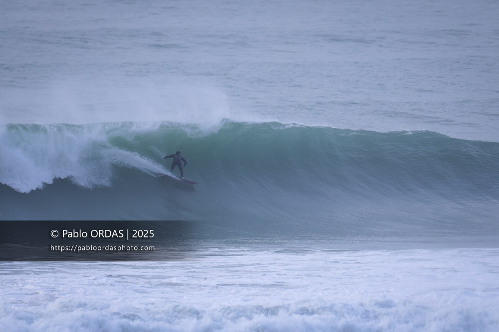 Lucas Espil, lors de la session du 12 décembre 2025 à Anglet, France (Photo Pablo ORDAS)