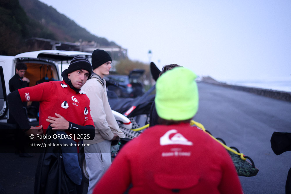 Matthieu Etxebarne Aguirregomezkorta, pendant la session du 13 décembre 2025 à Guéthary, France (Photo Pablo ORDAS)