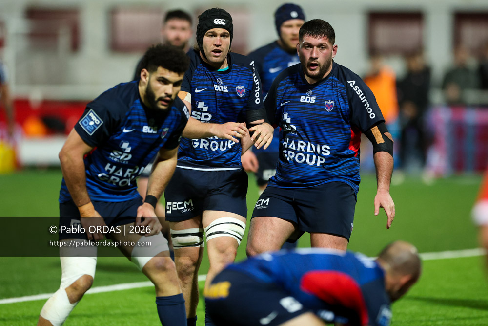 Hanru Sirgel, Cody Thomas, lors du match de Pro D2 entre le Biarritz olympique et Grenoble, le 30 janvier 2026 au stade Aguiléra de Biarritz, France (Photo Pablo ORDAS)