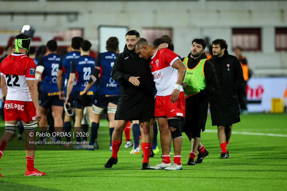 Hugo Pirlet, Piula Fa'asalele, lors du match de Pro D2 entre le Biarritz olympique et Grenoble, le 30 janvier 2026 au stade Aguiléra de Biarritz, France (Photo Pablo ORDAS)