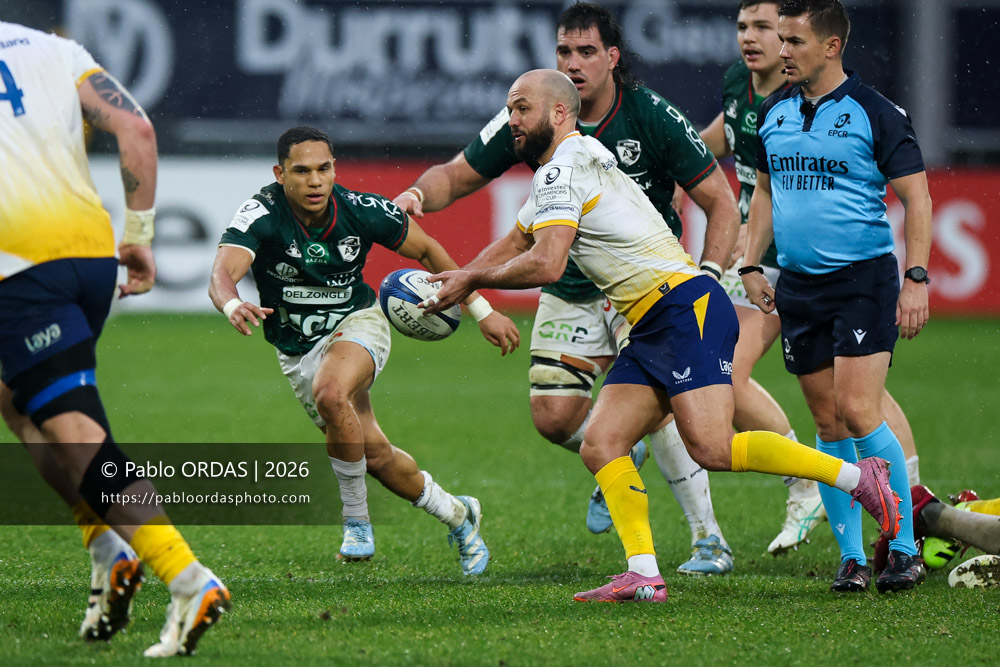 Jamison Gibson-Park, lors du match de Champions Cup entre l'Aviron bayonnais et le Leinster, le 17 janvier 2026 au stade Jean Dauger de Bayonne, France (Photo Pablo ORDAS)