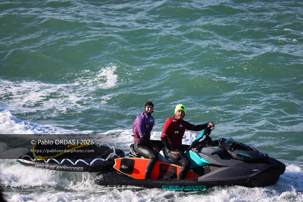 Andony Abaigar, Maud Le Car, pendant la session du 23 janvier 2026 à Guéthary, France (Photo Pablo ORDAS)