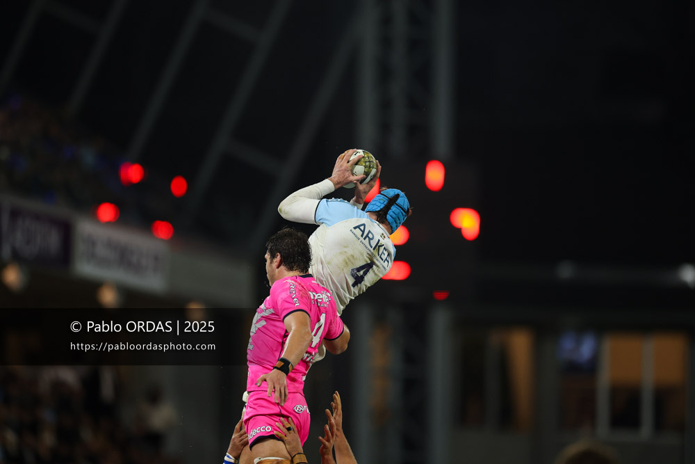 Arthur Iturria, lors du match de Top 14 entre l'Aviron bayonnais et le Stade français Paris, le 27 décembre 2025 au stade Jean Dauger de Bayonne, France (Photo Pablo ORDAS)