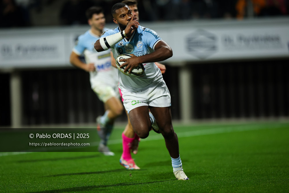 Cheikh Tiberghien, lors du match de Top 14 entre l'Aviron bayonnais et le Stade français Paris, le 27 décembre 2025 au stade Jean Dauger de Bayonne, France (Photo Pablo ORDAS)