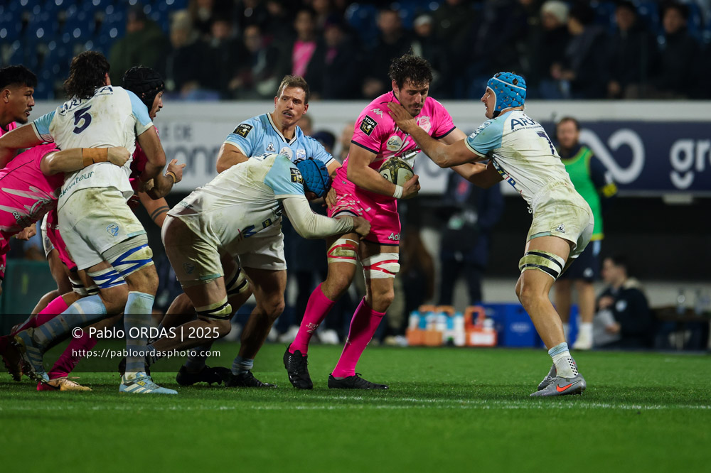 Paul Gabrillagues, lors du match de Top 14 entre l'Aviron bayonnais et le Stade français Paris, le 27 décembre 2025 au stade Jean Dauger de Bayonne, France (Photo Pablo ORDAS)