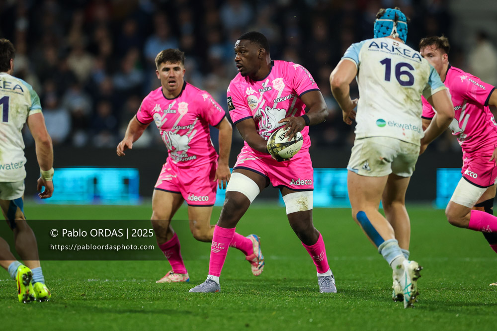 Yoan Tanga, lors du match de Top 14 entre l'Aviron bayonnais et le Stade français Paris, le 27 décembre 2025 au stade Jean Dauger de Bayonne, France (Photo Pablo ORDAS)