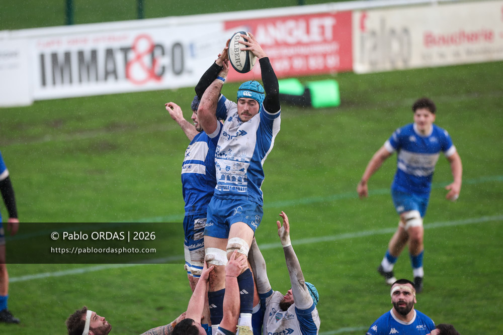 Florian Lauzun, lors du match de Nationale 2 entre l'Anglet olympique et l'US Marmande, le 8 février 2026 au stade Saint-Jean d'Anglet, France (Photo Pablo ORDAS)