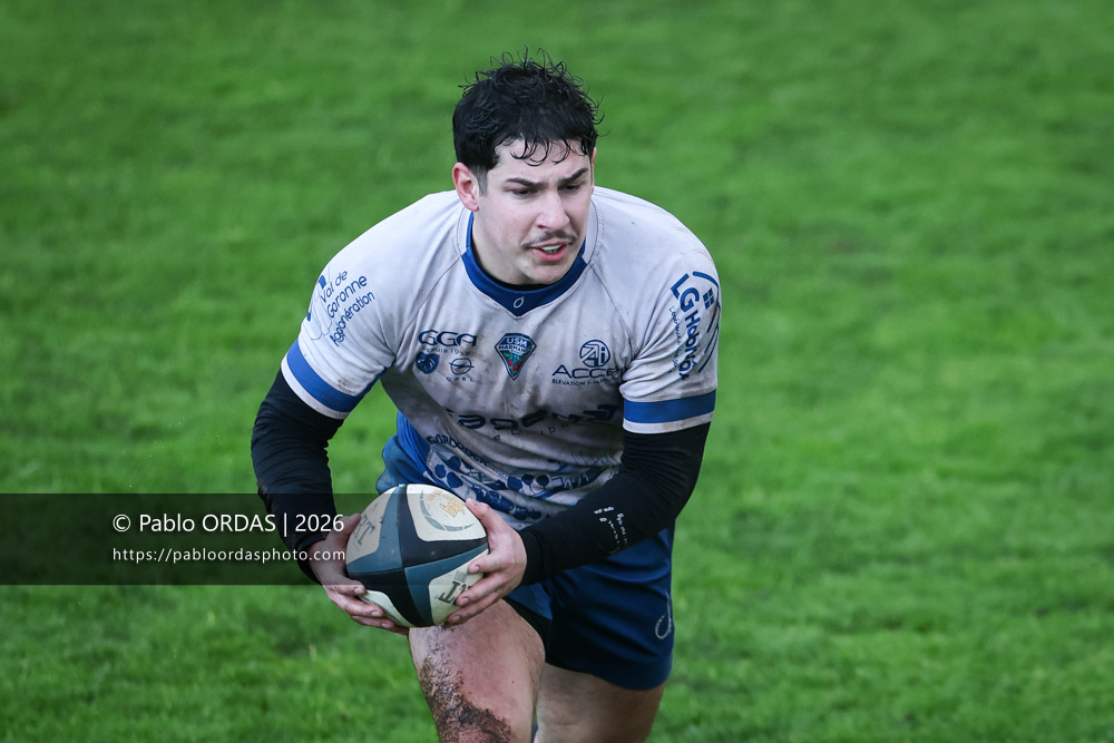 Léo Sauvetre, lors du match de Nationale 2 entre l'Anglet olympique et l'US Marmande, le 8 février 2026 au stade Saint-Jean d'Anglet, France (Photo Pablo ORDAS)
