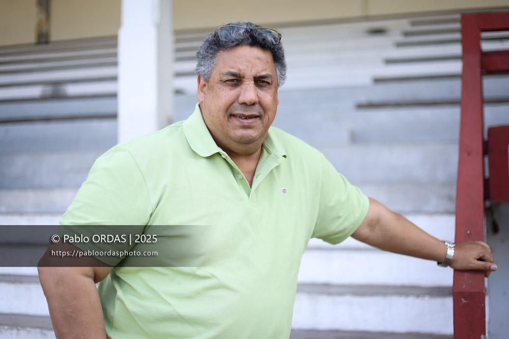 Portrait de Serge Blanco, le 29 avril 2025, à Biarritz, FRANCE (Photo Pablo ORDAS)
