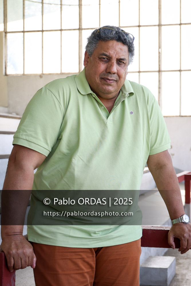 Portrait de Serge Blanco, le 29 avril 2025, à Biarritz, FRANCE (Photo Pablo ORDAS)