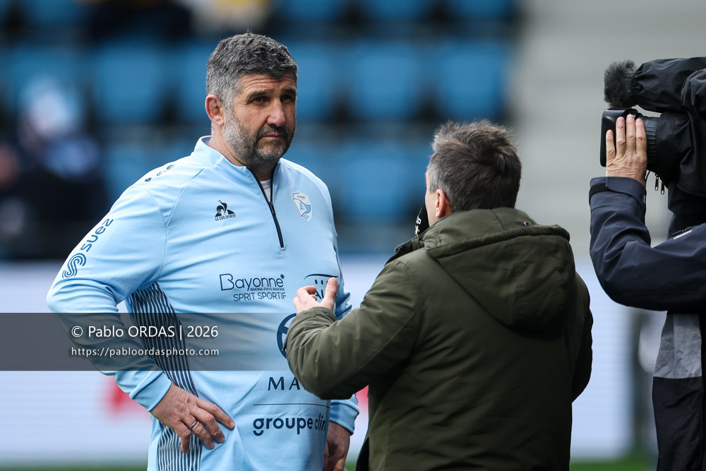 Grégory Patat, lors du match de Top 14 entre l'Aviron bayonnais et le Racing 92, le 14 février 2026 au stade Jean Dauger de Bayonne, France (Photo Pablo ORDAS)