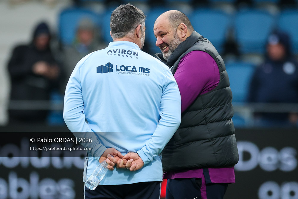 Grégory Patat, Patrice Collazo, lors du match de Top 14 entre l'Aviron bayonnais et le Racing 92, le 14 février 2026 au stade Jean Dauger de Bayonne, France (Photo Pablo ORDAS)