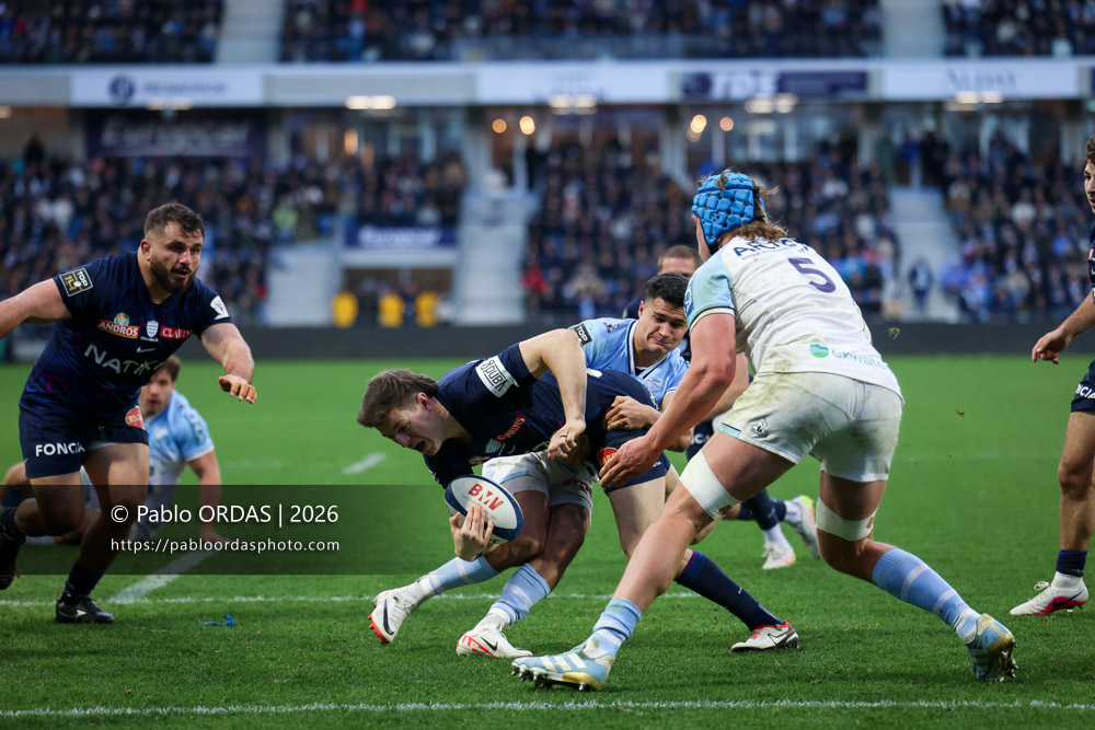 Sam James, lors du match de Top 14 entre l'Aviron bayonnais et le Racing 92, le 14 février 2026 au stade Jean Dauger de Bayonne, France (Photo Pablo ORDAS)