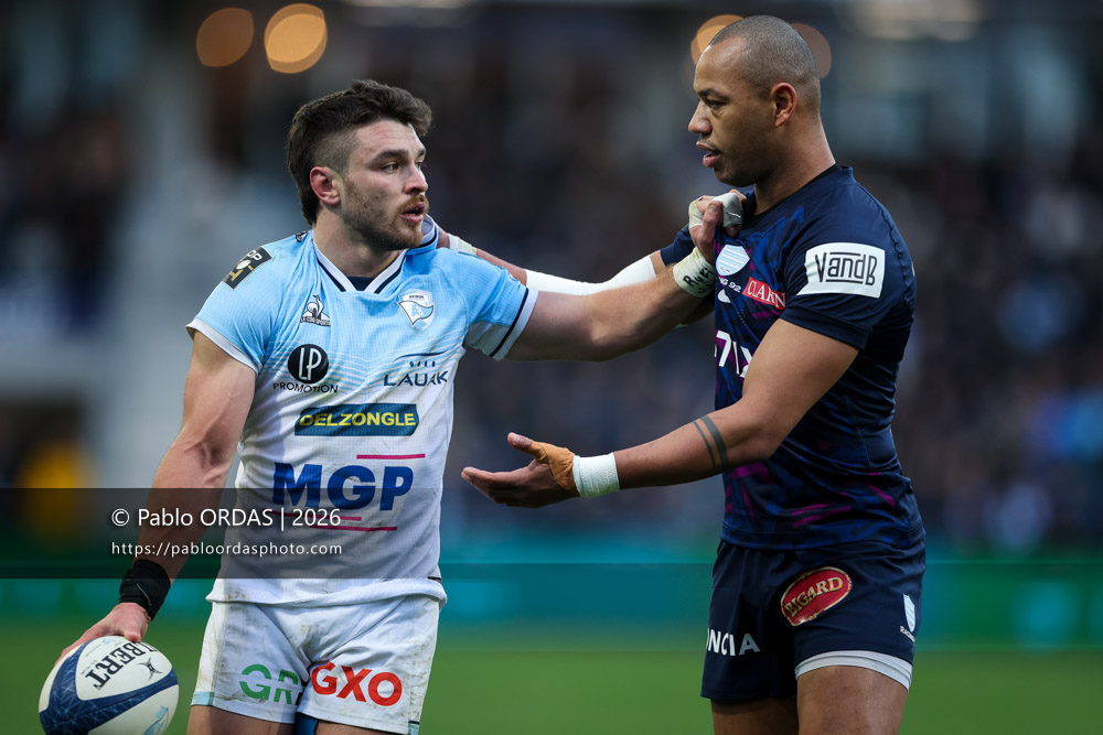 Mateo Carreras, Gael Fickou, lors du match de Top 14 entre l'Aviron bayonnais et le Racing 92, le 14 février 2026 au stade Jean Dauger de Bayonne, France (Photo Pablo ORDAS)