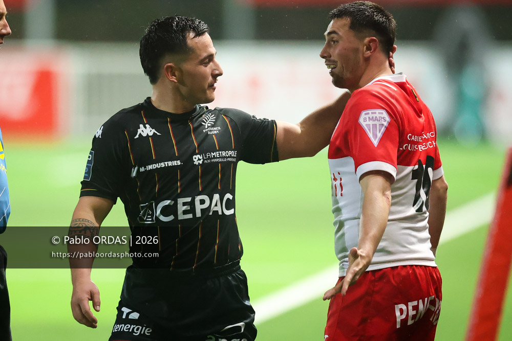 Joris Cazenave, Edgar Retière, lors du match de Pro D2 entre le Biarritz olympique et Provence Rugby, le 6 mars 2026 au stade Aguiléra de Biarritz, France (Photo Pablo ORDAS)
