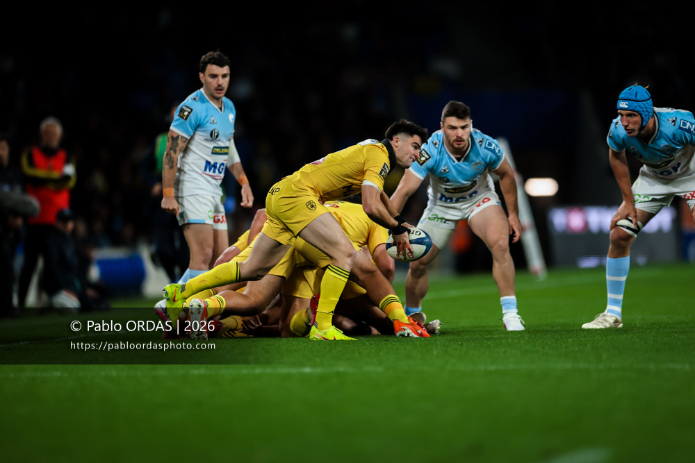 Nolann Le Garrec, lors du match de Top 14 entre l'Aviron bayonnais et le Stade rochelais, le 28 mars 2026 au stade Anoeta de Saint-Sébastien, Espagne (Photo Pablo ORDAS)