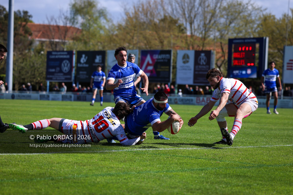 Maxime Gonzalez, lors du match de Nationale 2 entre l'Anglet olympique et Salles, le 29 mars 2026 au stade Saint-Jean d'Anglet, France (Photo Pablo ORDAS))