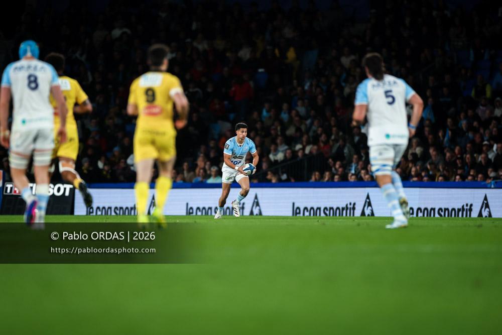 Tom Spring, lors du match de Top 14 entre l'Aviron bayonnais et le Stade rochelais, le 28 mars 2026 au stade Anoeta de Saint-Sébastien, Espagne (Photo Pablo ORDAS)