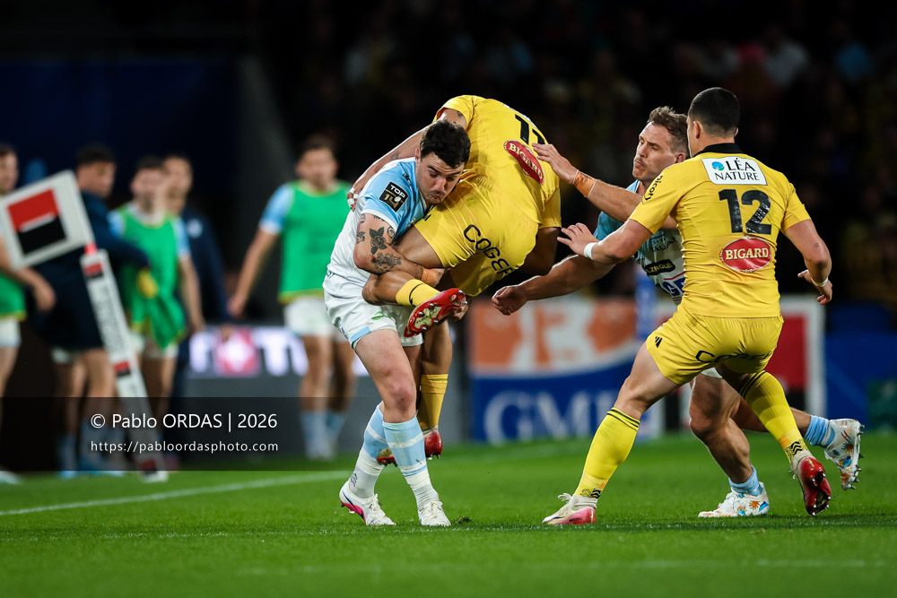 Baptiste Germain, lors du match de Top 14 entre l'Aviron bayonnais et le Stade rochelais, le 28 mars 2026 au stade Anoeta de Saint-Sébastien, Espagne (Photo Pablo ORDAS)