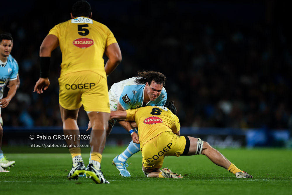 Lucas Paulos, lors du match de Top 14 entre l'Aviron bayonnais et le Stade rochelais, le 28 mars 2026 au stade Anoeta de Saint-Sébastien, Espagne (Photo Pablo ORDAS)