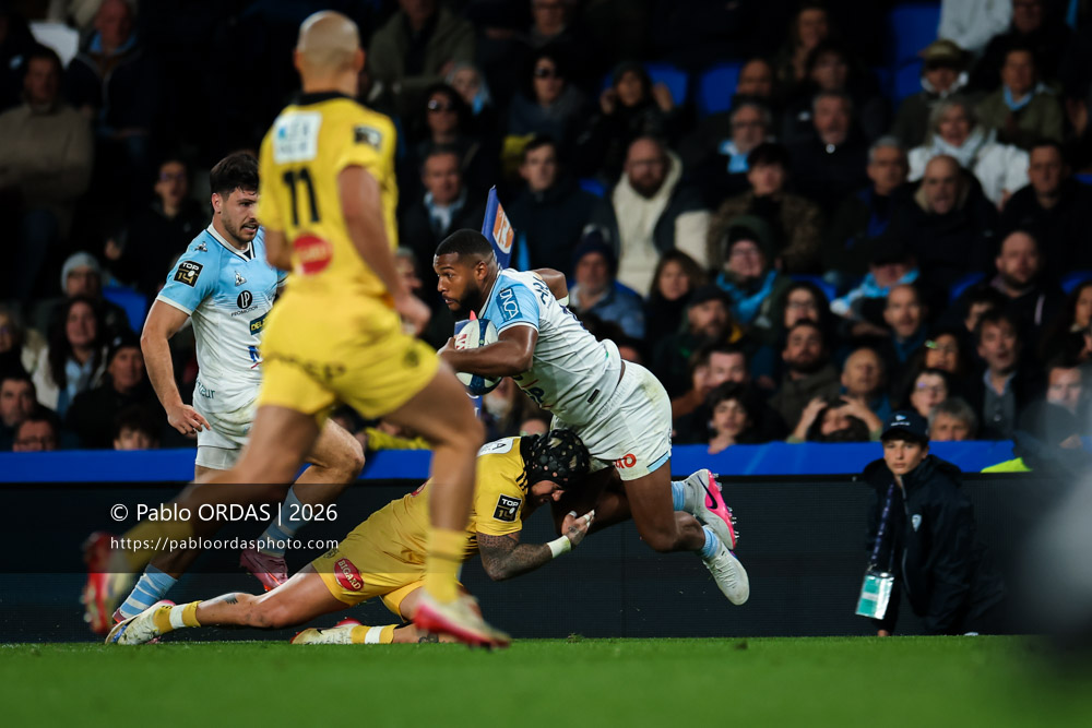 Cheikh Tiberghien, lors du match de Top 14 entre l'Aviron bayonnais et le Stade rochelais, le 28 mars 2026 au stade Anoeta de Saint-Sébastien, Espagne (Photo Pablo ORDAS)
