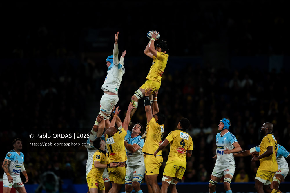 Matthias Haddad, lors du match de Top 14 entre l'Aviron bayonnais et le Stade rochelais, le 28 mars 2026 au stade Anoeta de Saint-Sébastien, Espagne (Photo Pablo ORDAS)