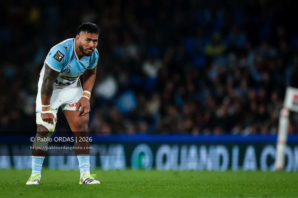 Manu Tuilagi, lors du match de Top 14 entre l'Aviron bayonnais et le Stade rochelais, le 28 mars 2026 au stade Anoeta de Saint-Sébastien, Espagne (Photo Pablo ORDAS)