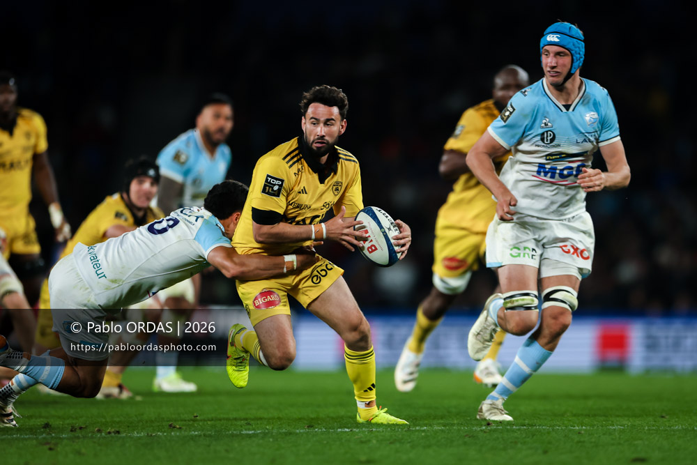 Antoine Hastoy, lors du match de Top 14 entre l'Aviron bayonnais et le Stade rochelais, le 28 mars 2026 au stade Anoeta de Saint-Sébastien, Espagne (Photo Pablo ORDAS)